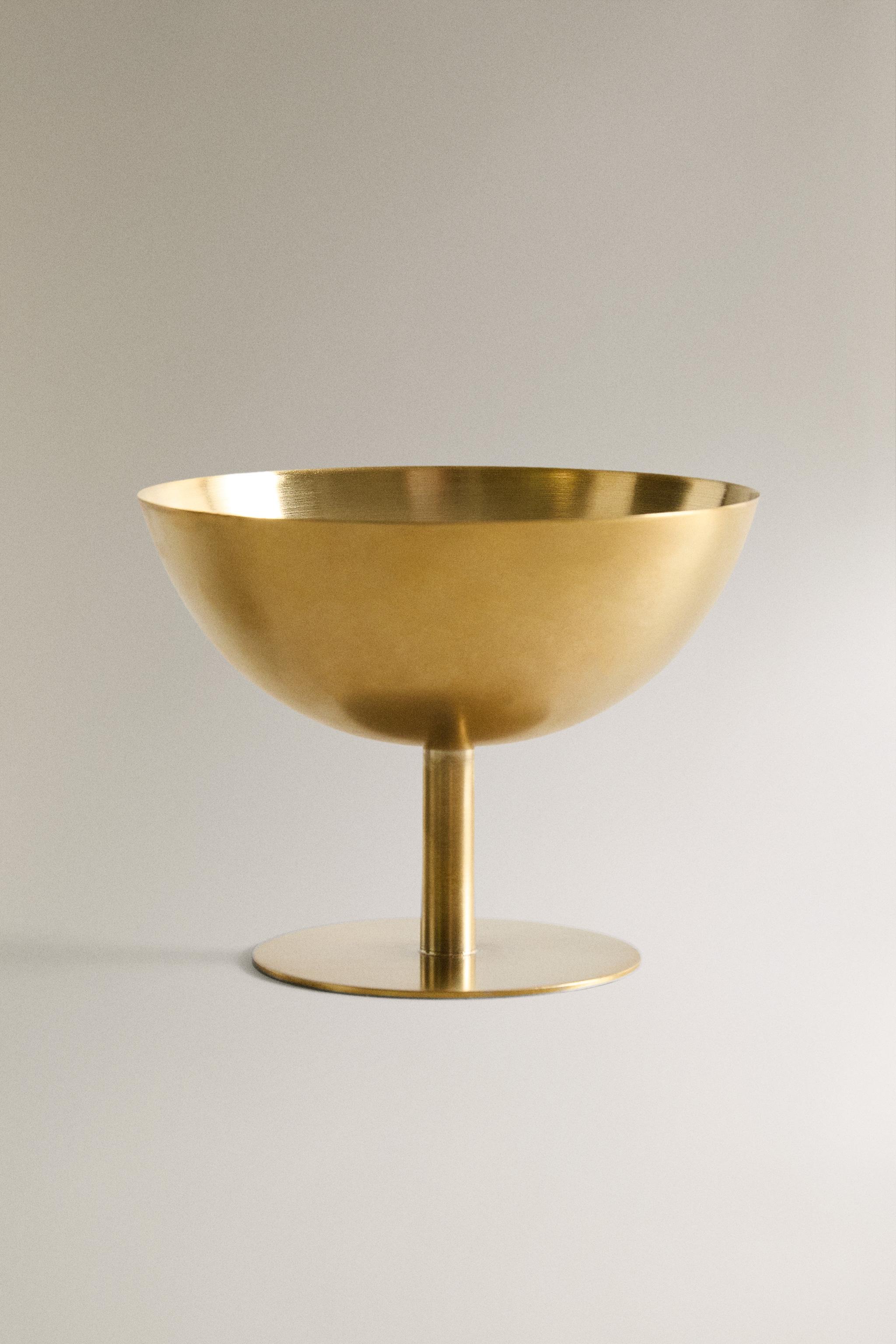 LOW GOLD METAL CUP